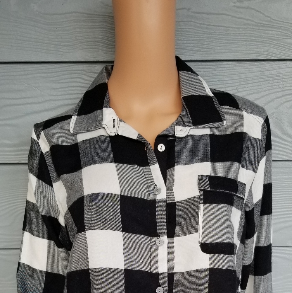 New "Colsie" Flannel Plaid Pajamas - Picture 3 of 15